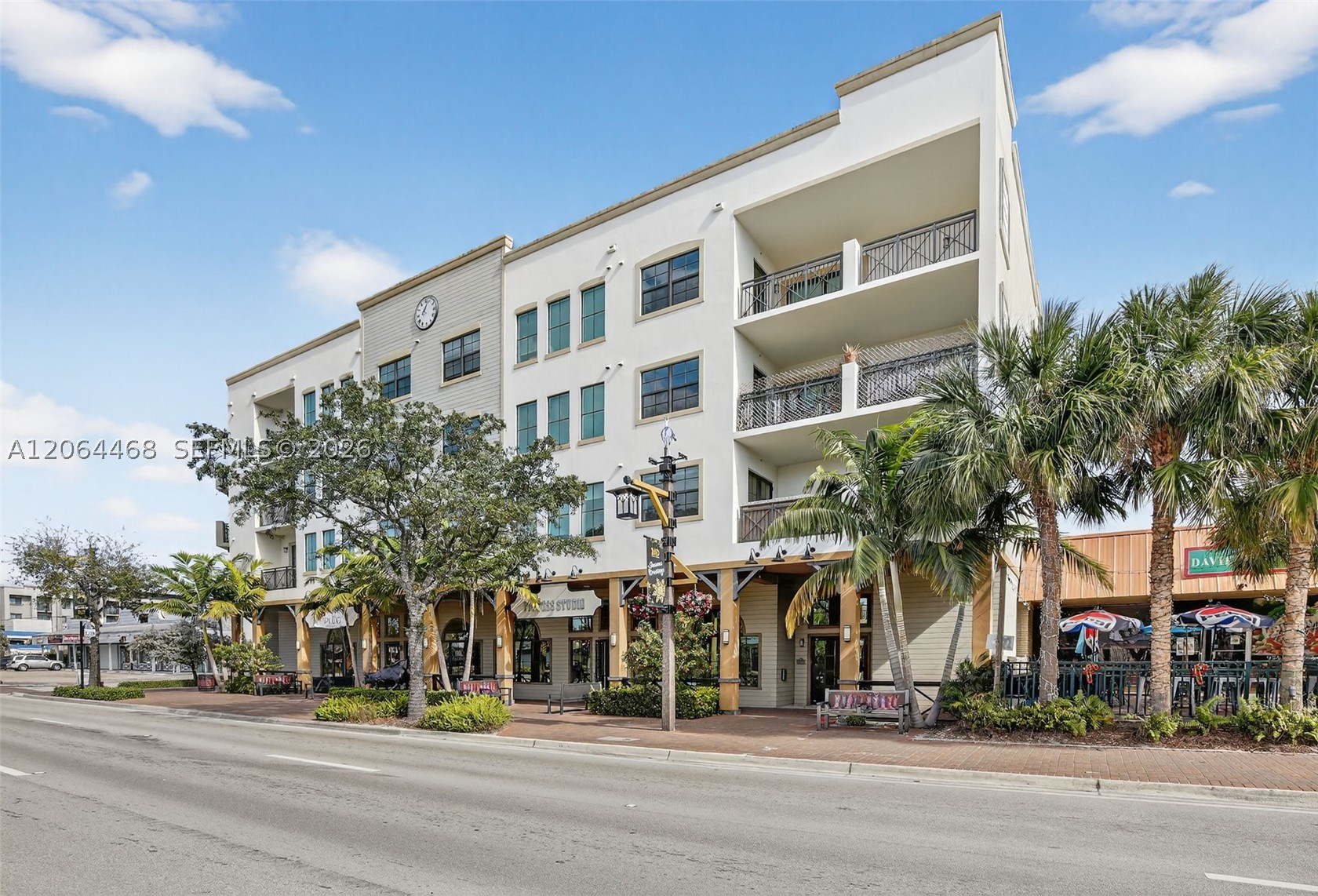 4100 SW 64th Ave #301 Davie, FL 33314