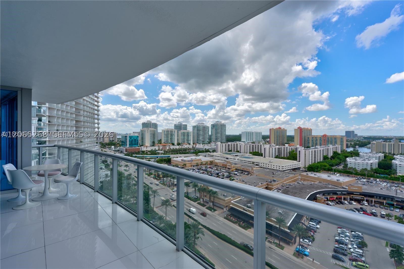 image Jade Beach22