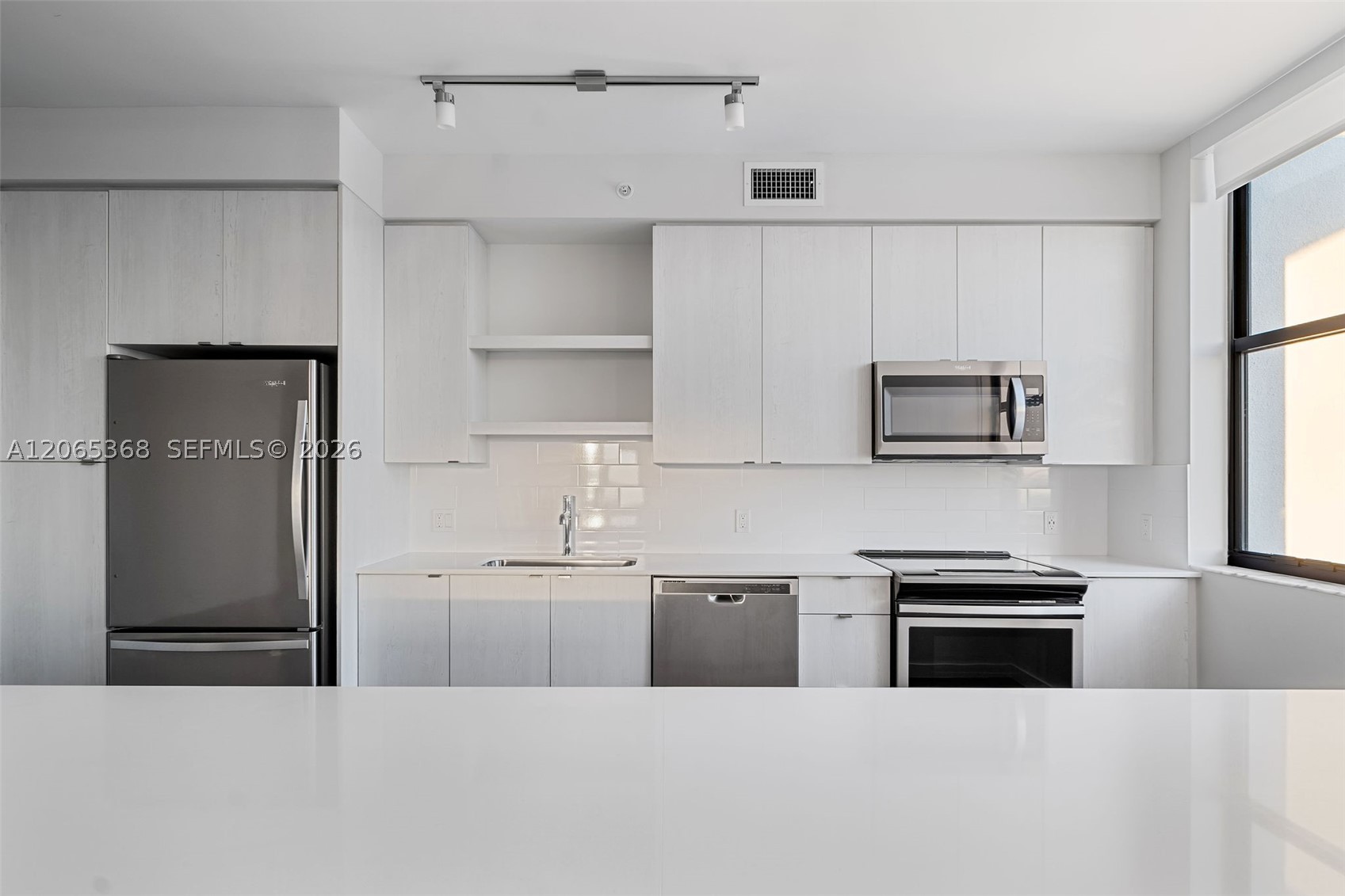 555 NE 8th St #1801 Fort Lauderdale, FL 33304
