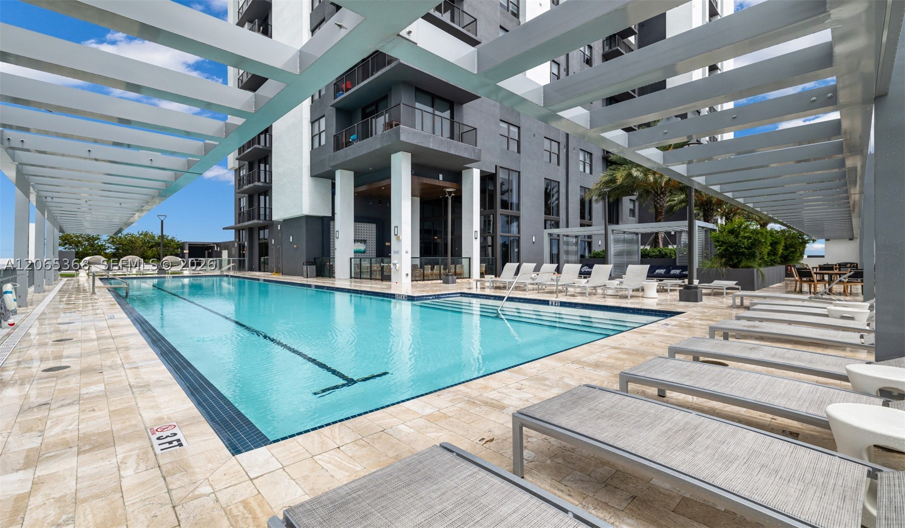 555 NE 8th St #1801 Fort Lauderdale, FL 33304