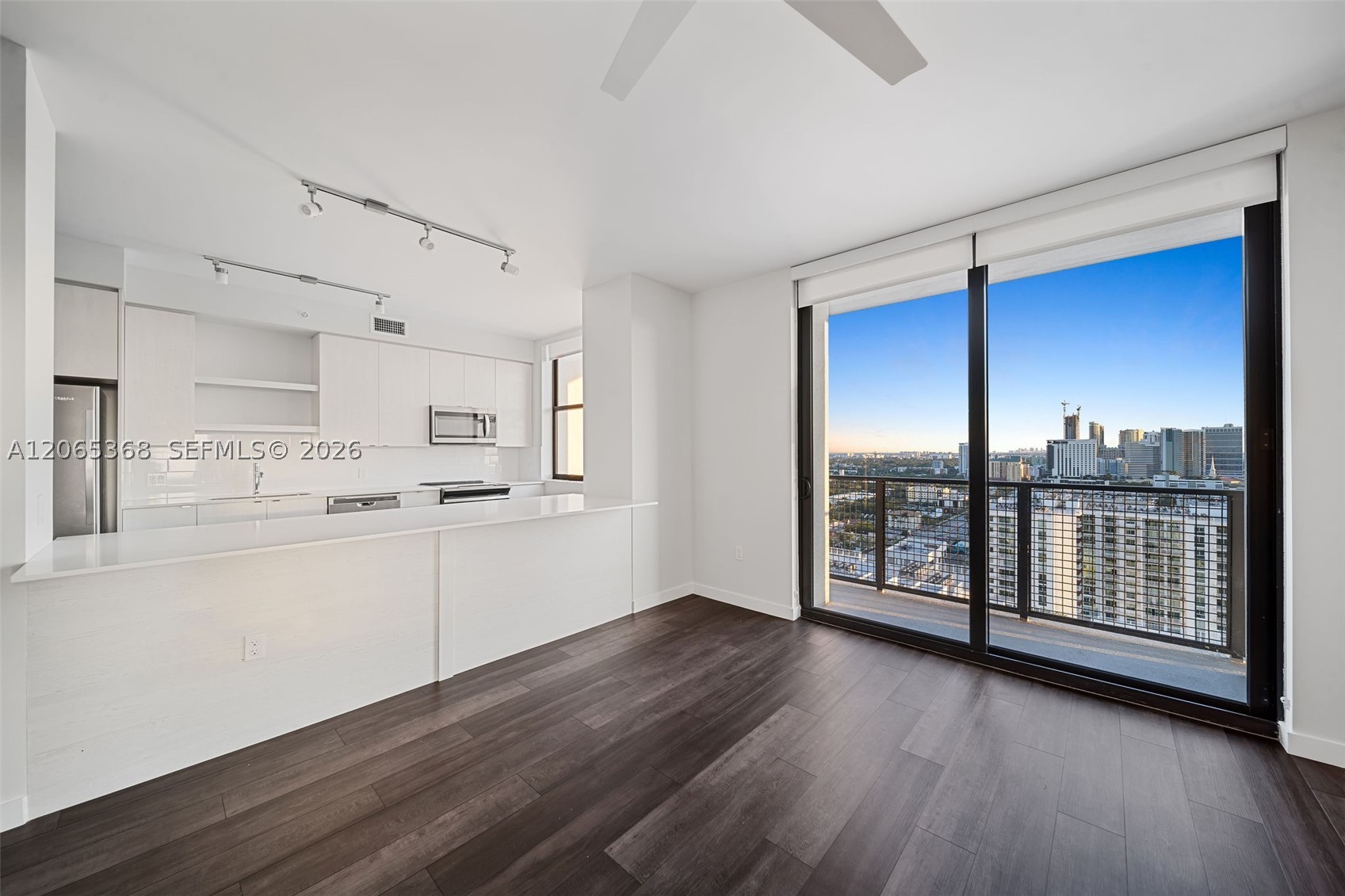 555 NE 8th St #1801 Fort Lauderdale, FL 33304