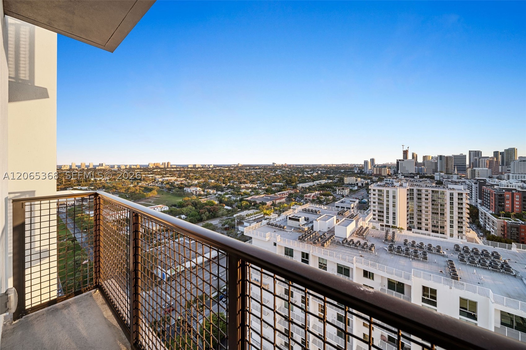 555 NE 8th St #1801 Fort Lauderdale, FL 33304