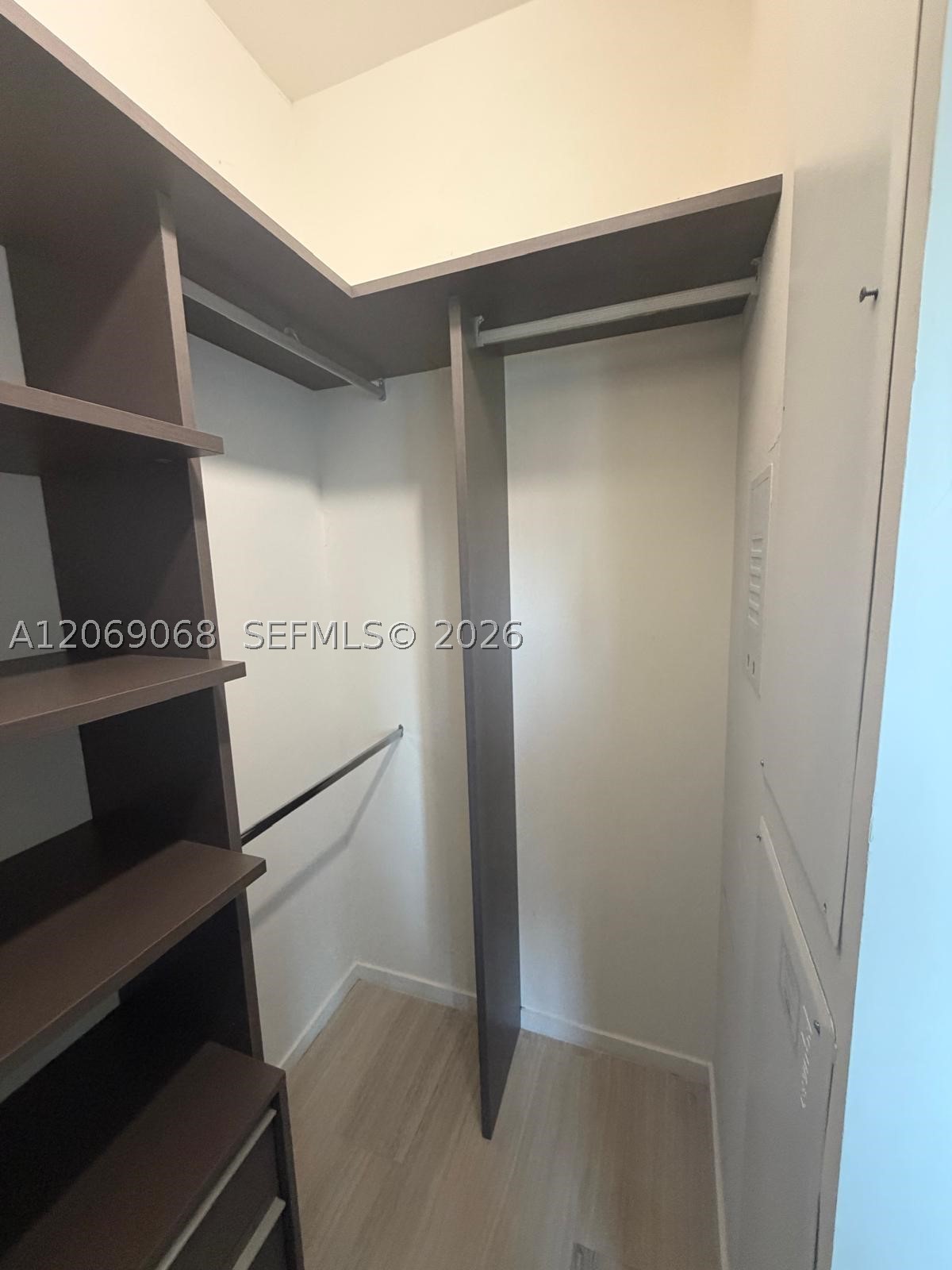1451 Brickell Ave #2706 Miami, FL 33131