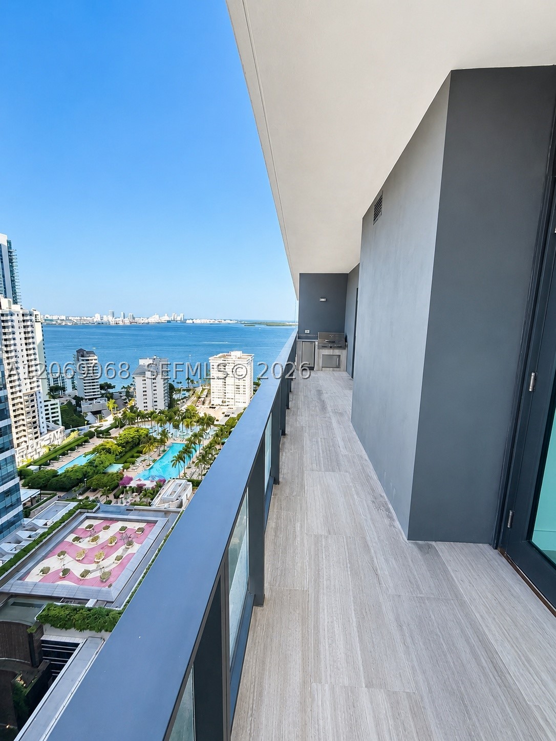 1451 Brickell Ave #2706 Miami, FL 33131