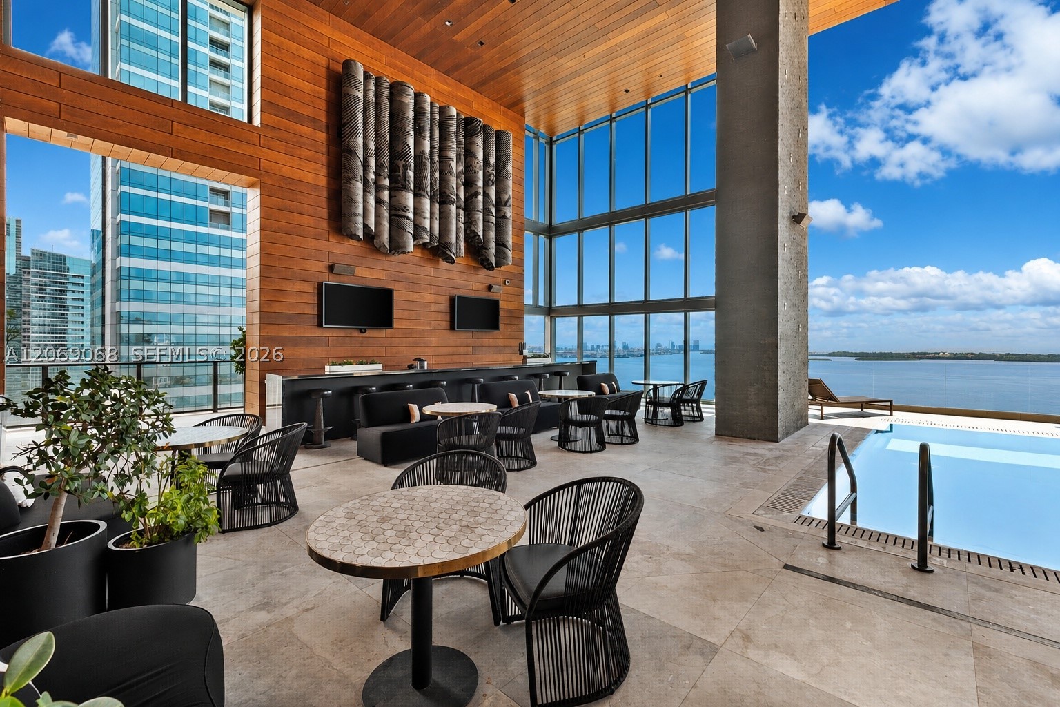 1451 Brickell Ave #2706 Miami, FL 33131