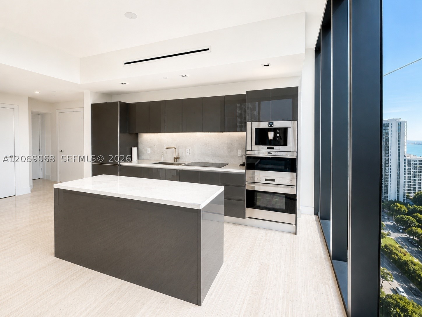 1451 Brickell Ave #2706 Miami, FL 33131