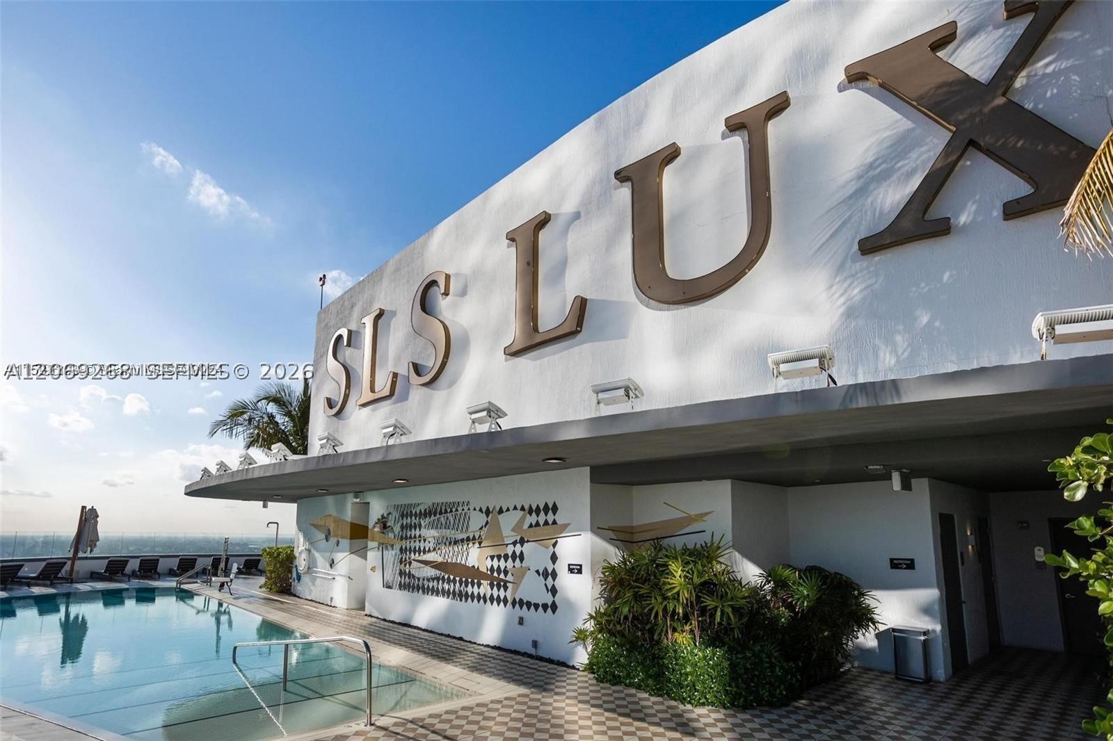 image SLS Lux45