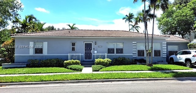 2470 SW 23rd Ave