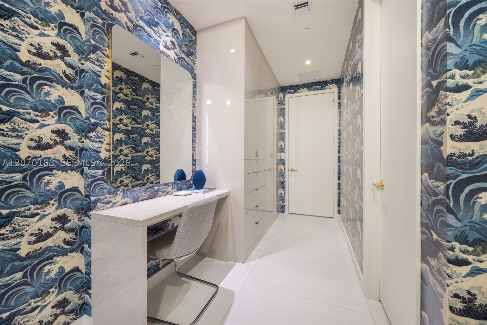 2655 S Bayshore Dr #1801/02 Miami, FL 33133