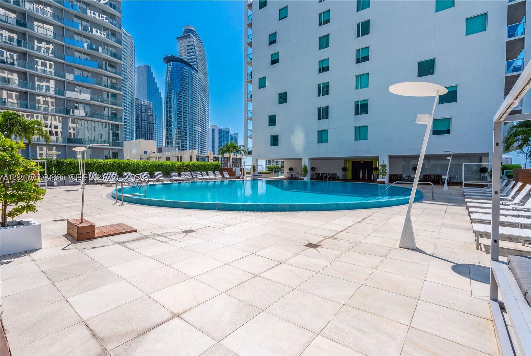 image 500 Brickell West14