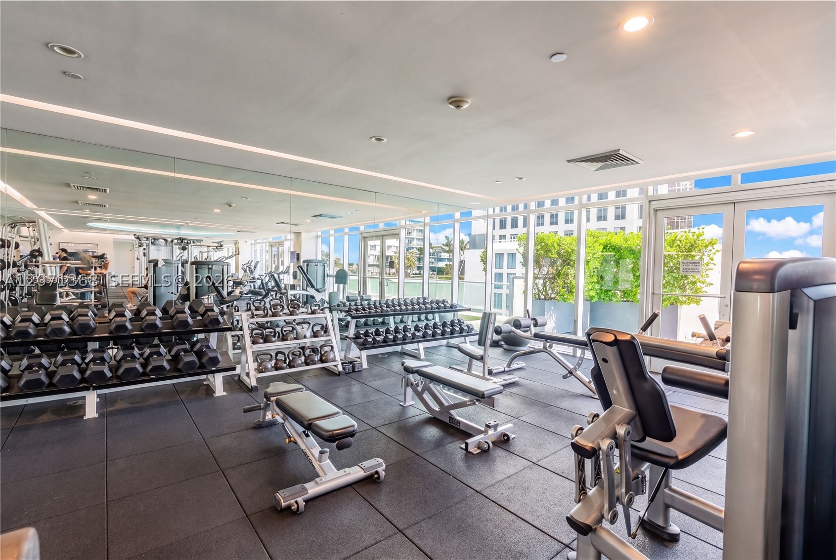 image 500 Brickell West15