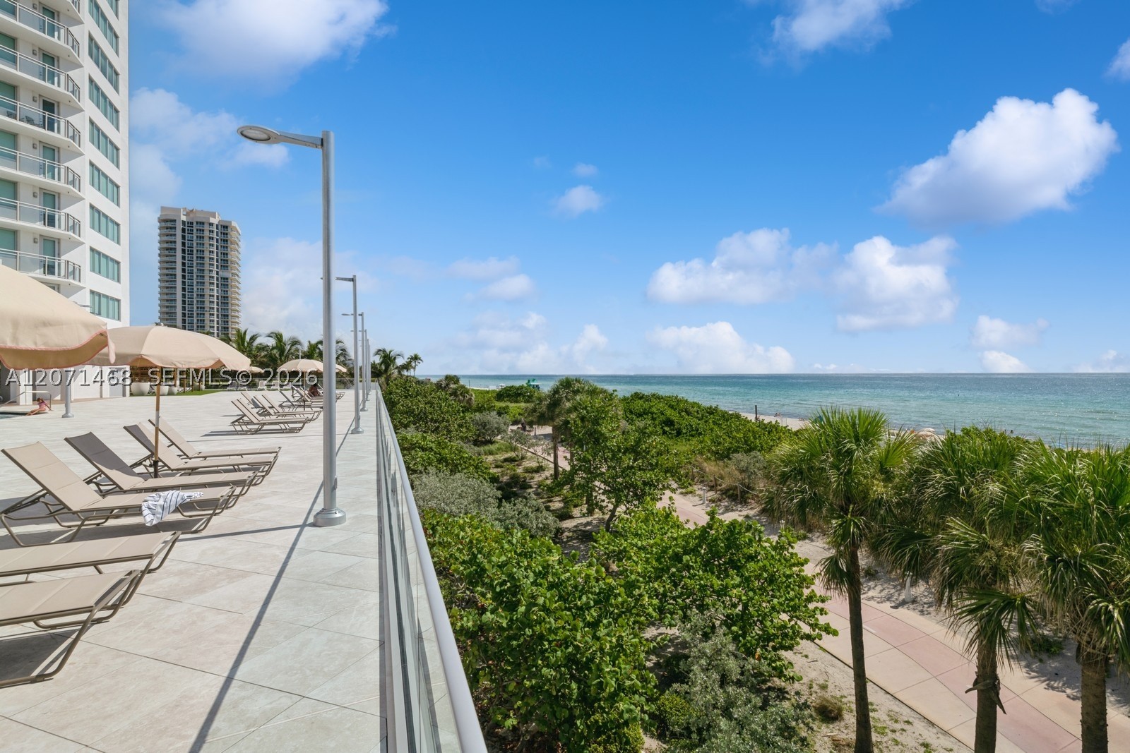 7135 Collins Ave #1125