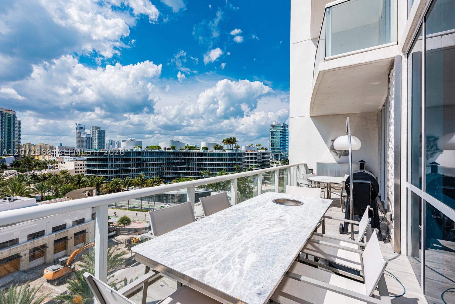 50 S Pointe Dr #905 Miami Beach, FL 33139