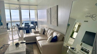 18201 Collins Ave #5009 Sunny Isles Beach, FL 33160