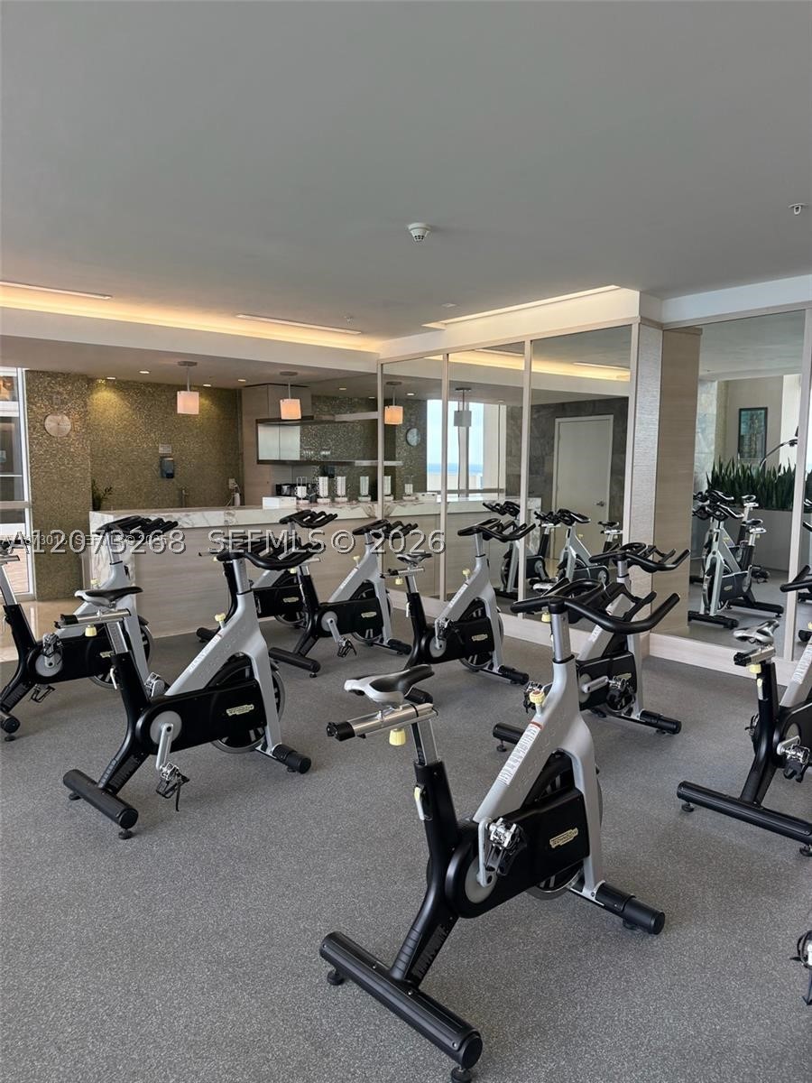 18201 Collins Ave #5009 Sunny Isles Beach, FL 33160