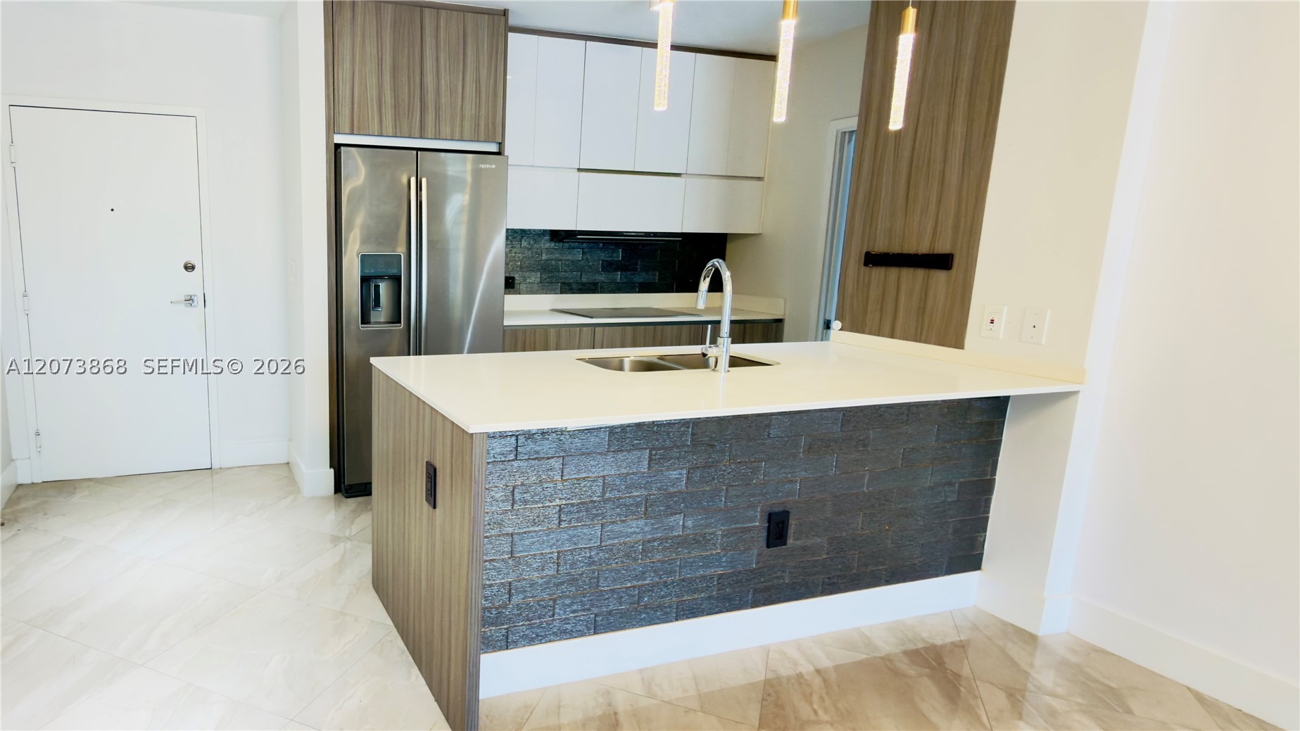 600 NE 27th St #604 Miami, FL 33137