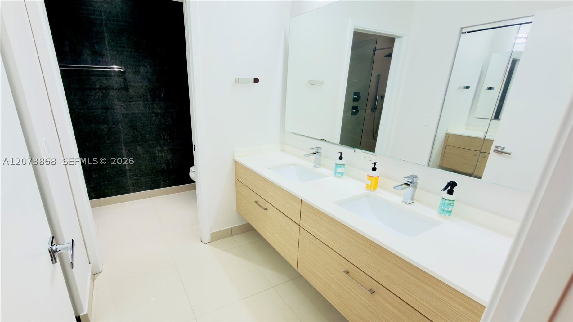 600 NE 27th St #604 Miami, FL 33137