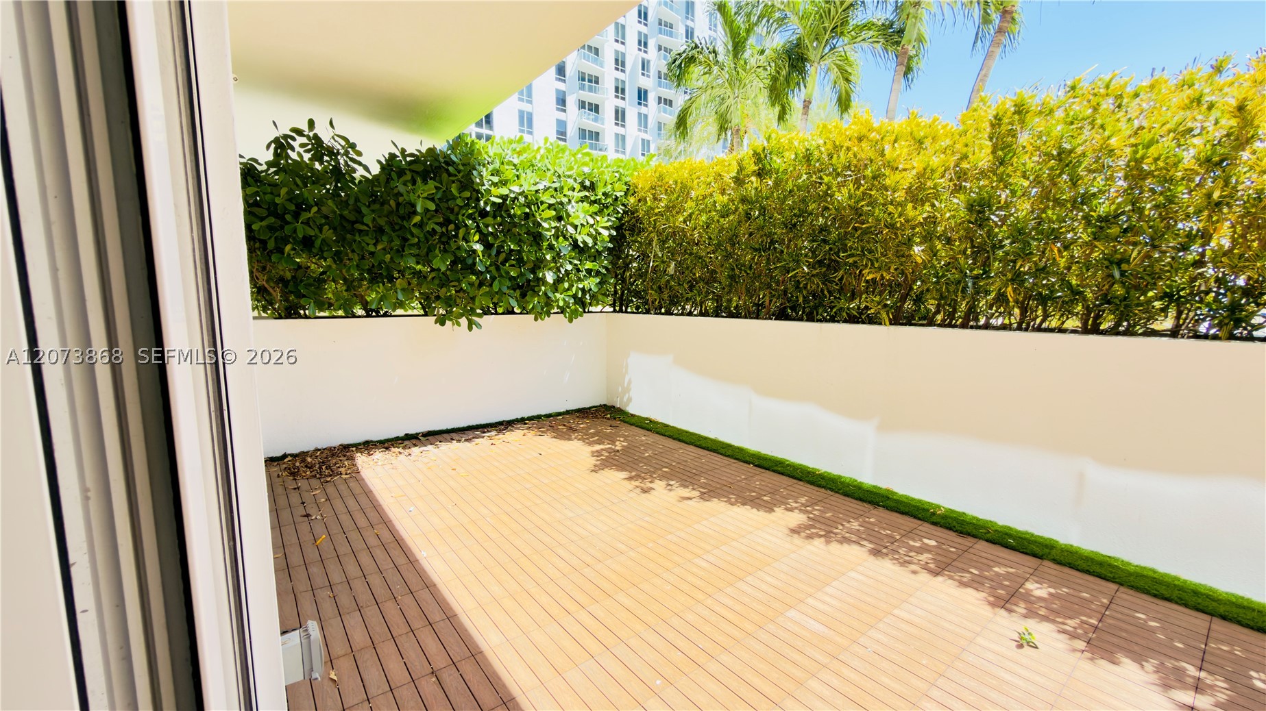 600 NE 27th St #604 Miami, FL 33137