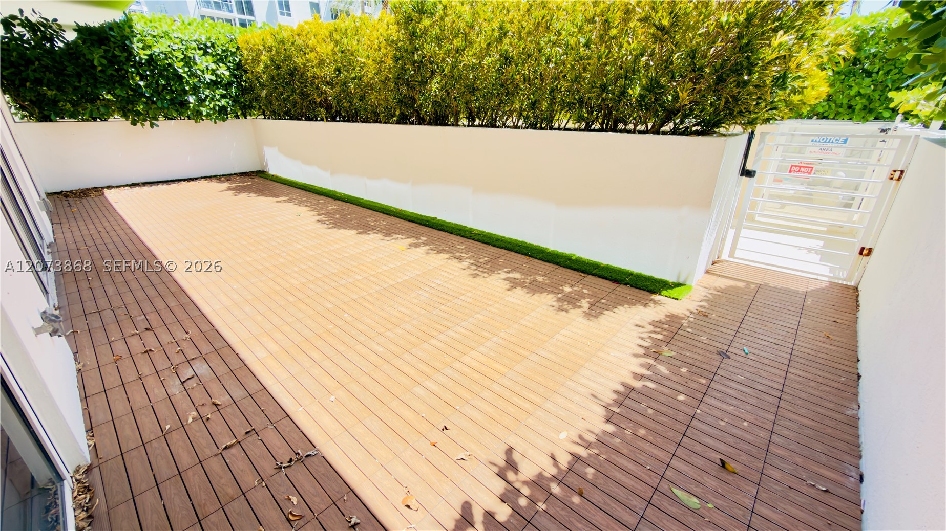 600 NE 27th St #604 Miami, FL 33137