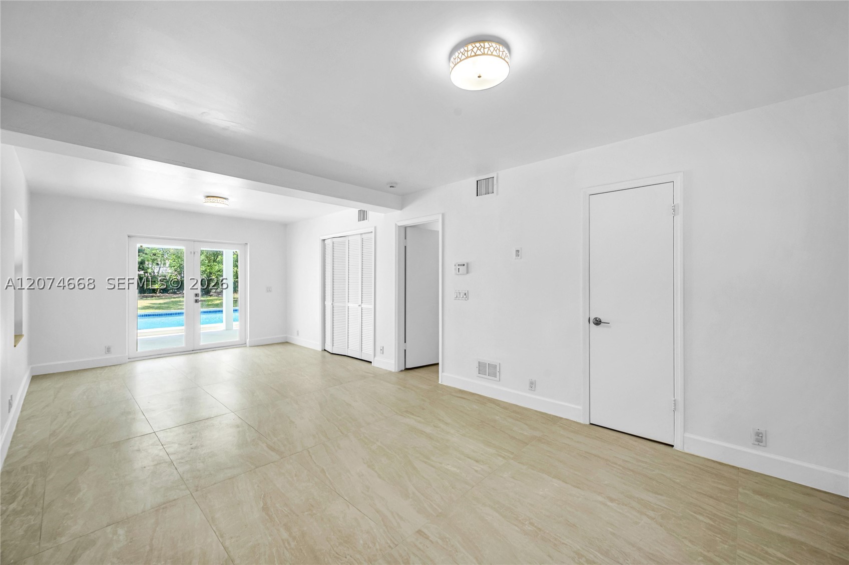 7480 SW 122nd St Pinecrest, FL 33156