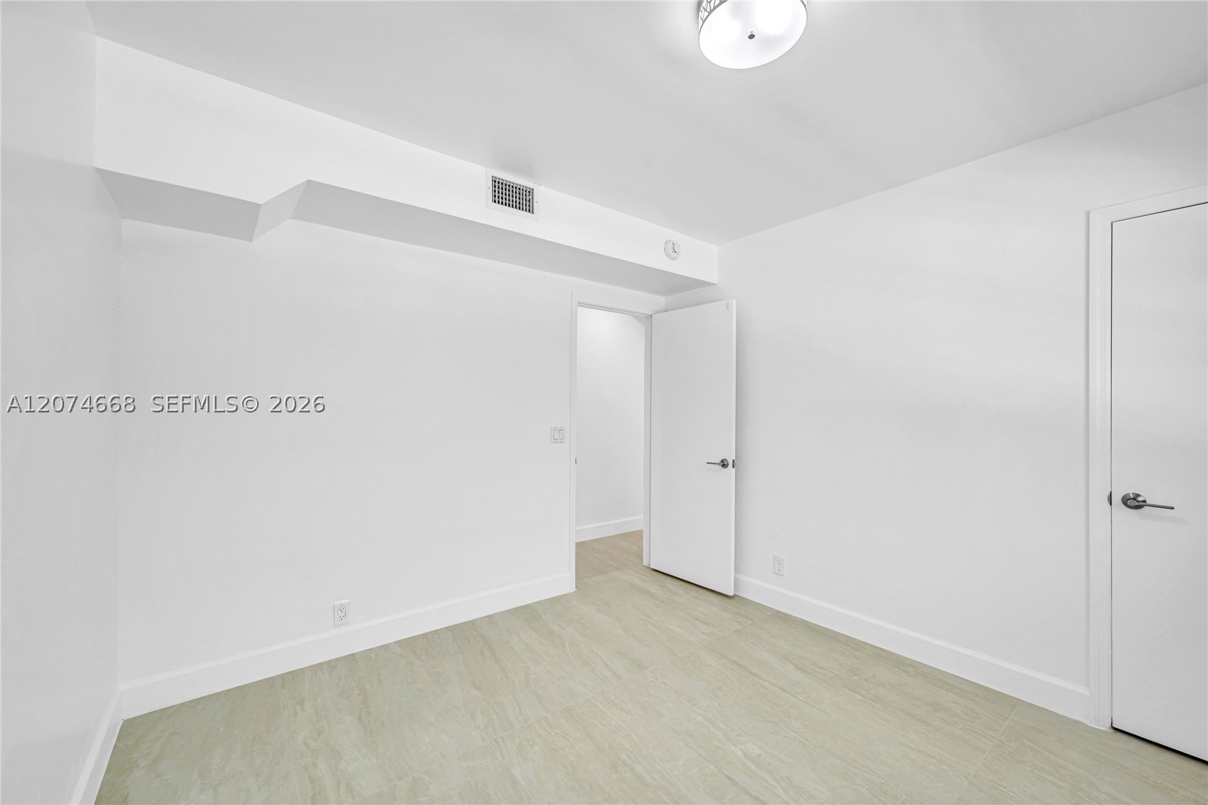 7480 SW 122nd St Pinecrest, FL 33156