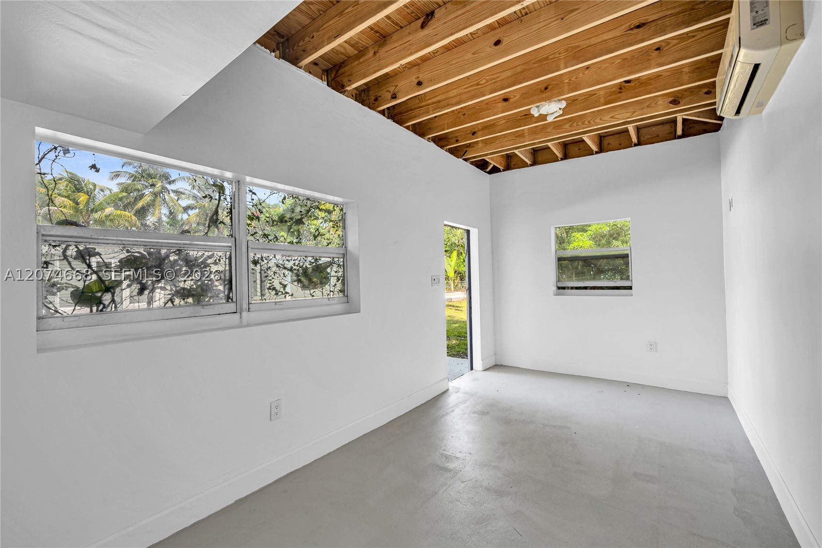 7480 SW 122nd St Pinecrest, FL 33156