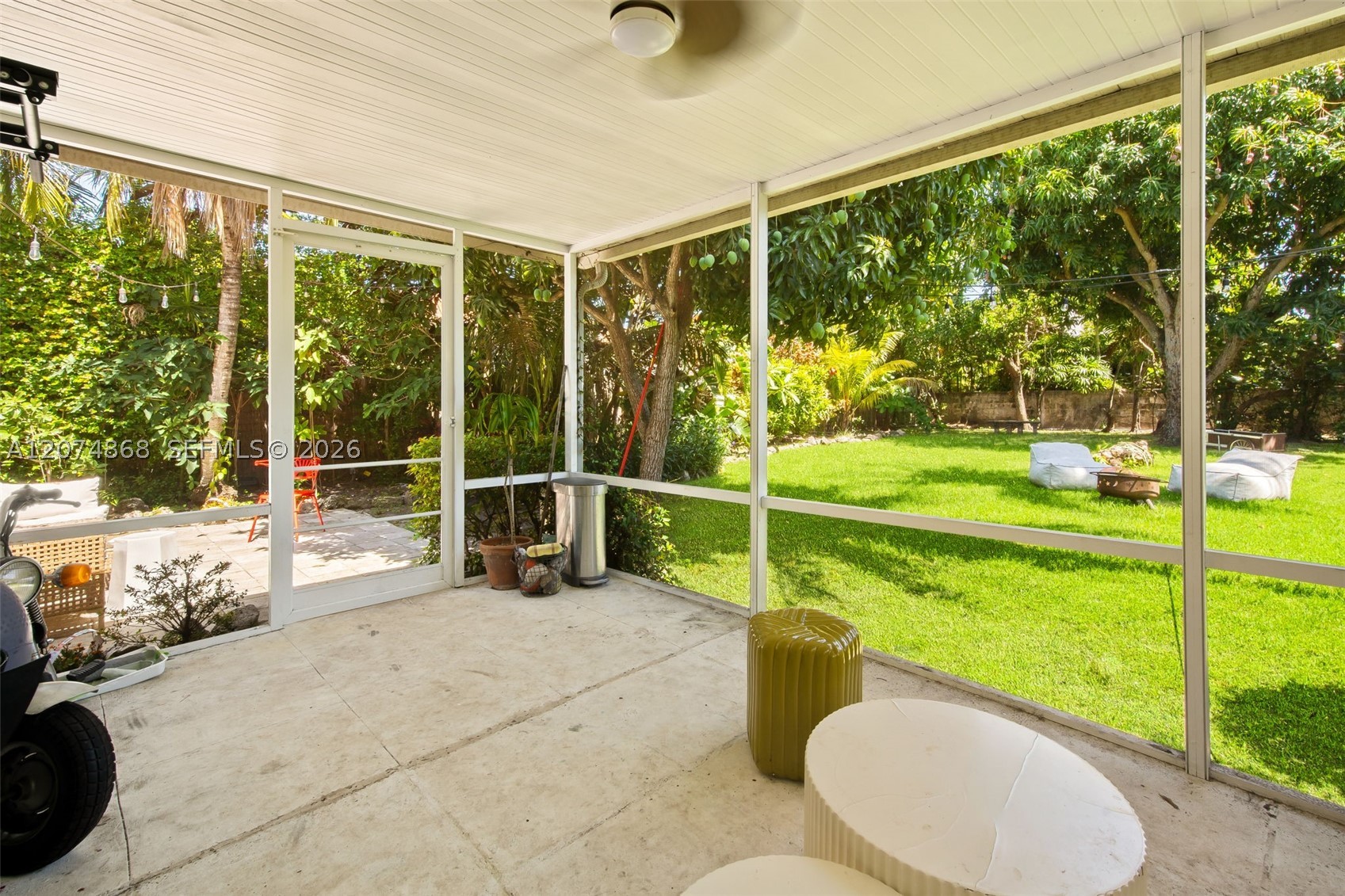 524 W 47th St Miami Beach, FL 33140