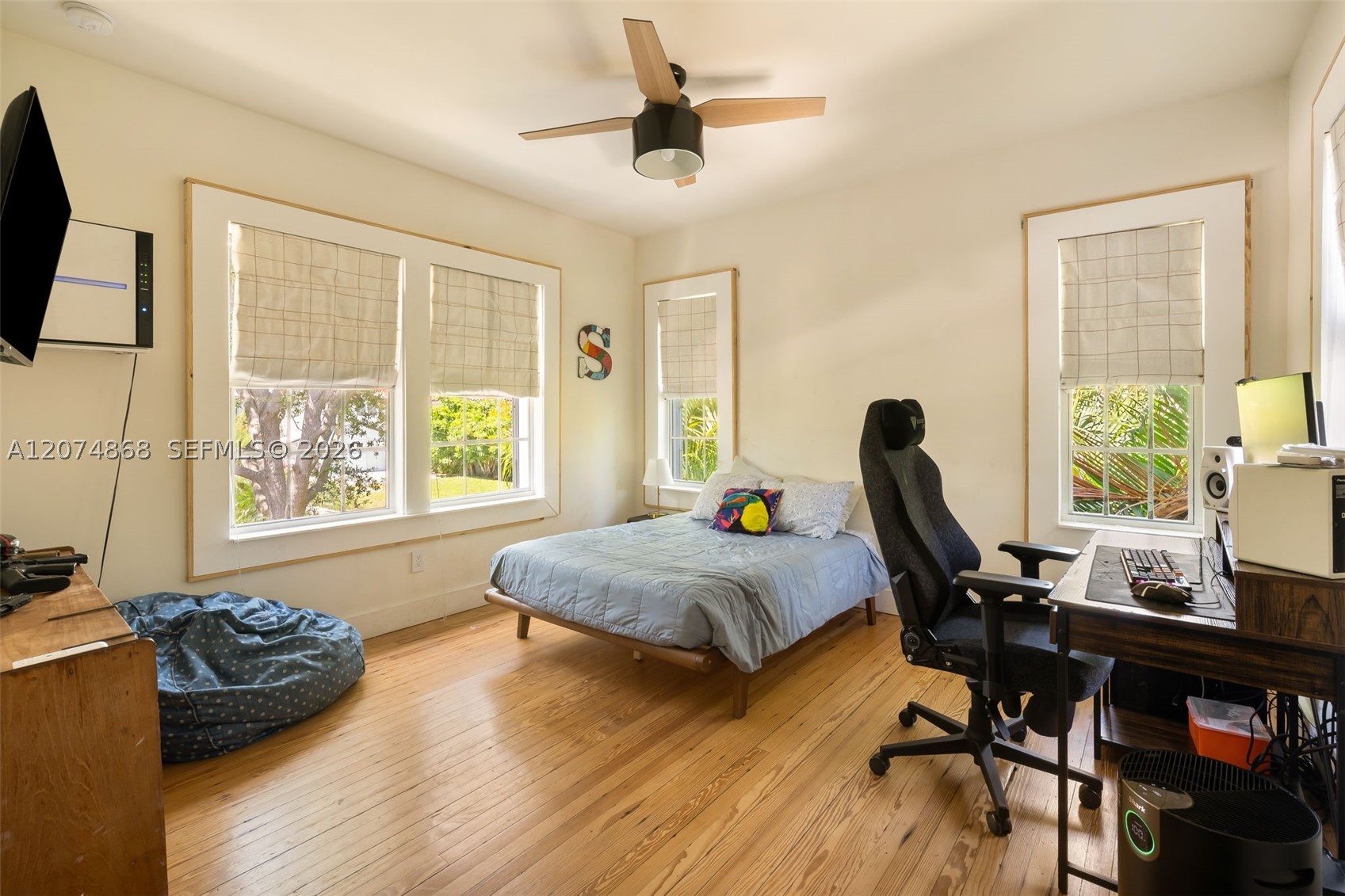 524 W 47th St Miami Beach, FL 33140