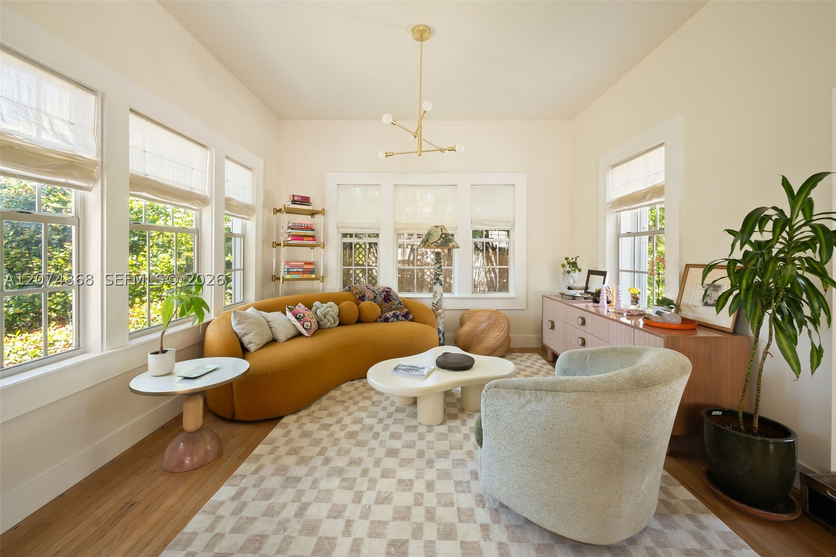 524 W 47th St Miami Beach, FL 33140