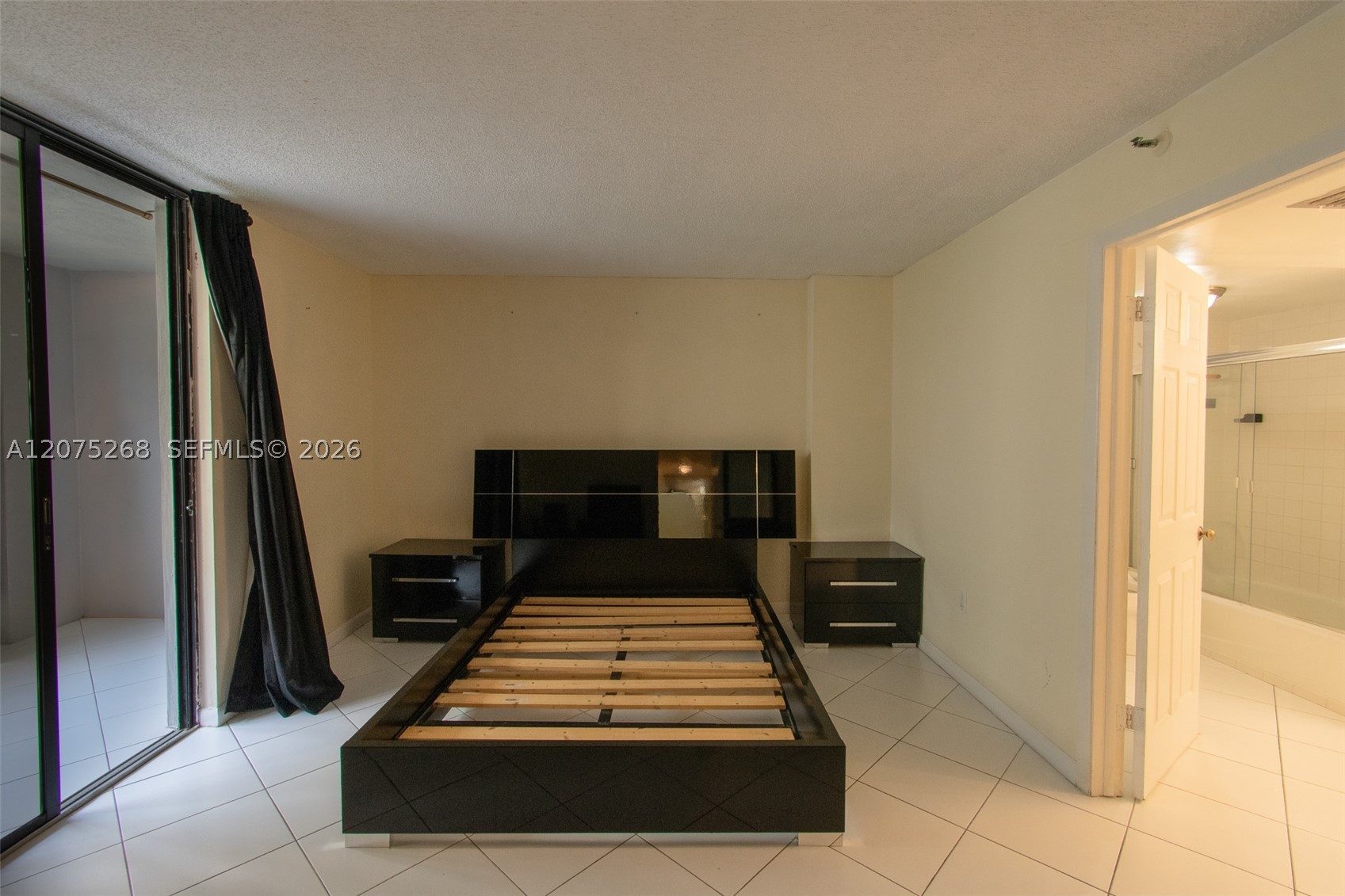 1623 Collins Ave #312 Miami Beach, FL 33139
