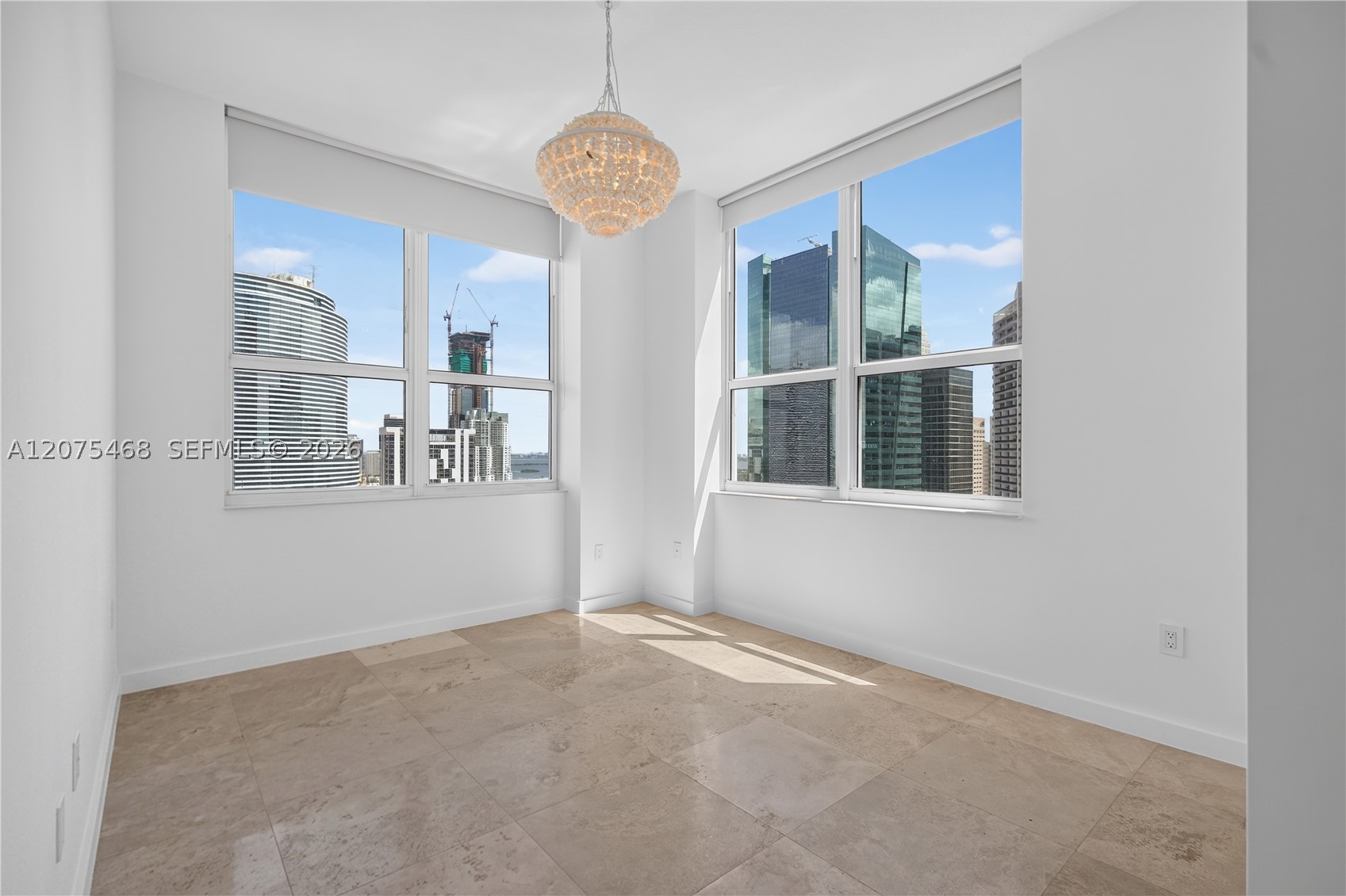 image Brickell on the River North13