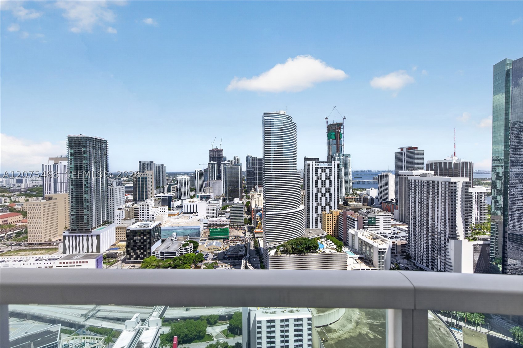 image Brickell on the River North21