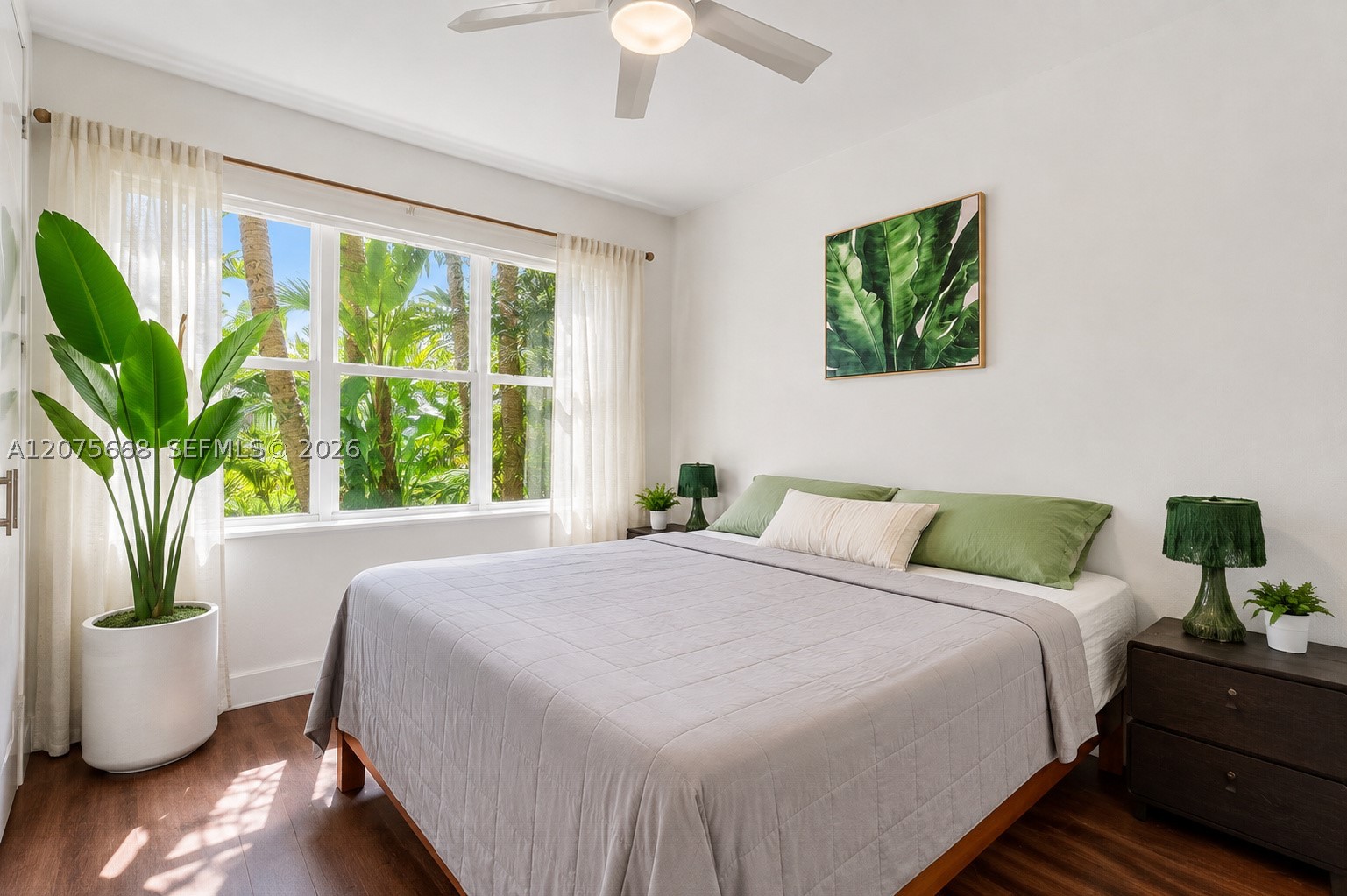 1446 Lenox Ave #5 Miami Beach, FL 33139