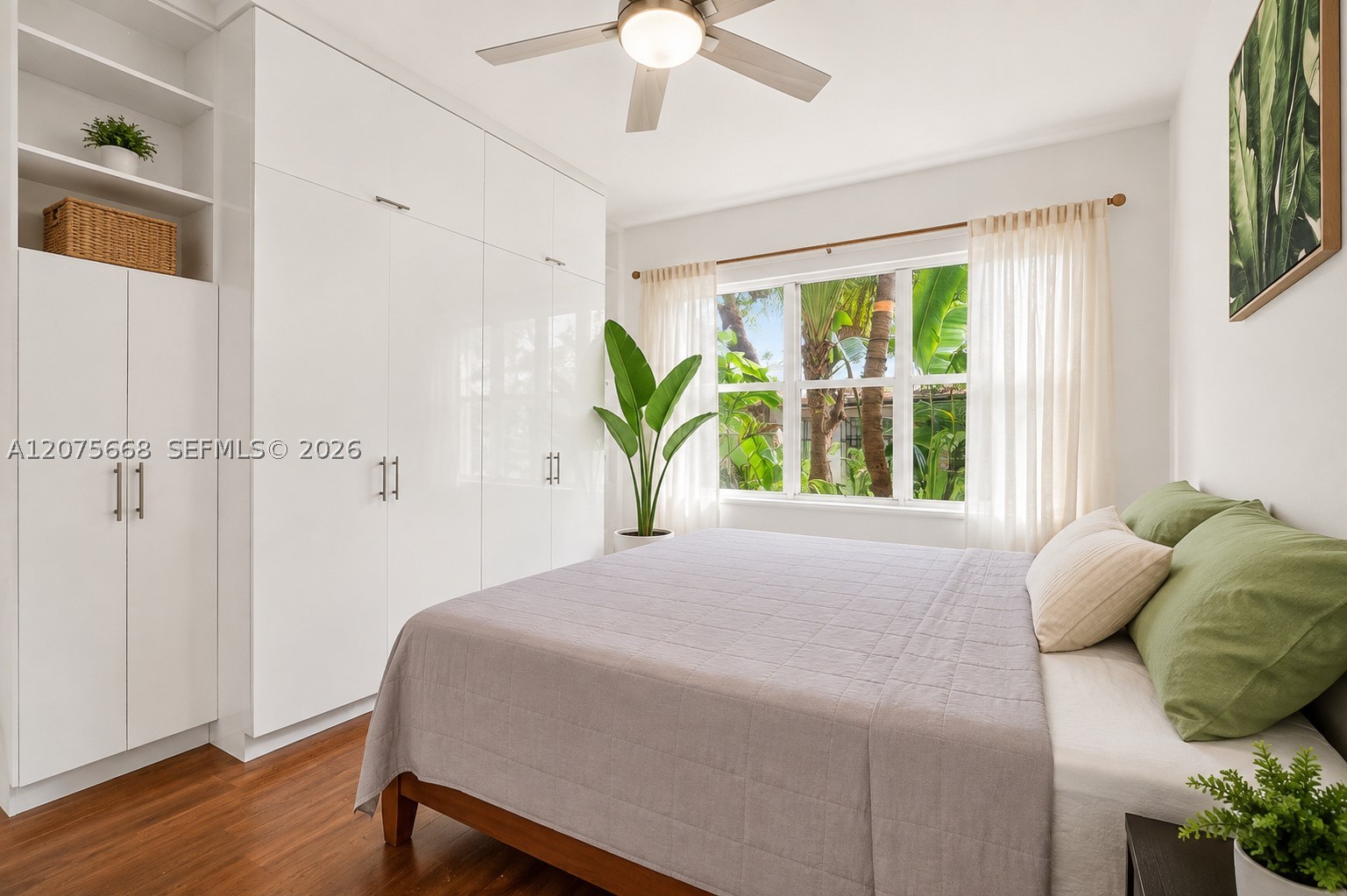 1446 Lenox Ave #5 Miami Beach, FL 33139