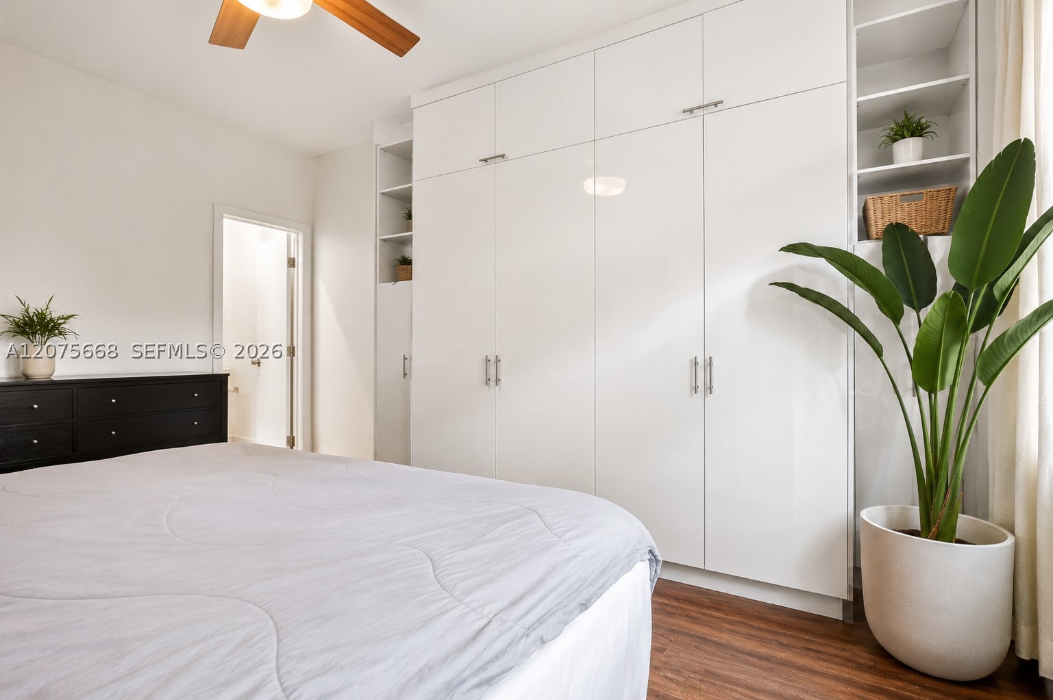 1446 Lenox Ave #5 Miami Beach, FL 33139