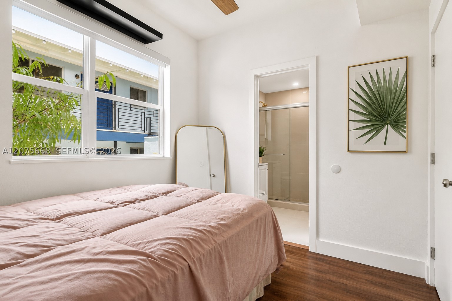 1446 Lenox Ave #5 Miami Beach, FL 33139