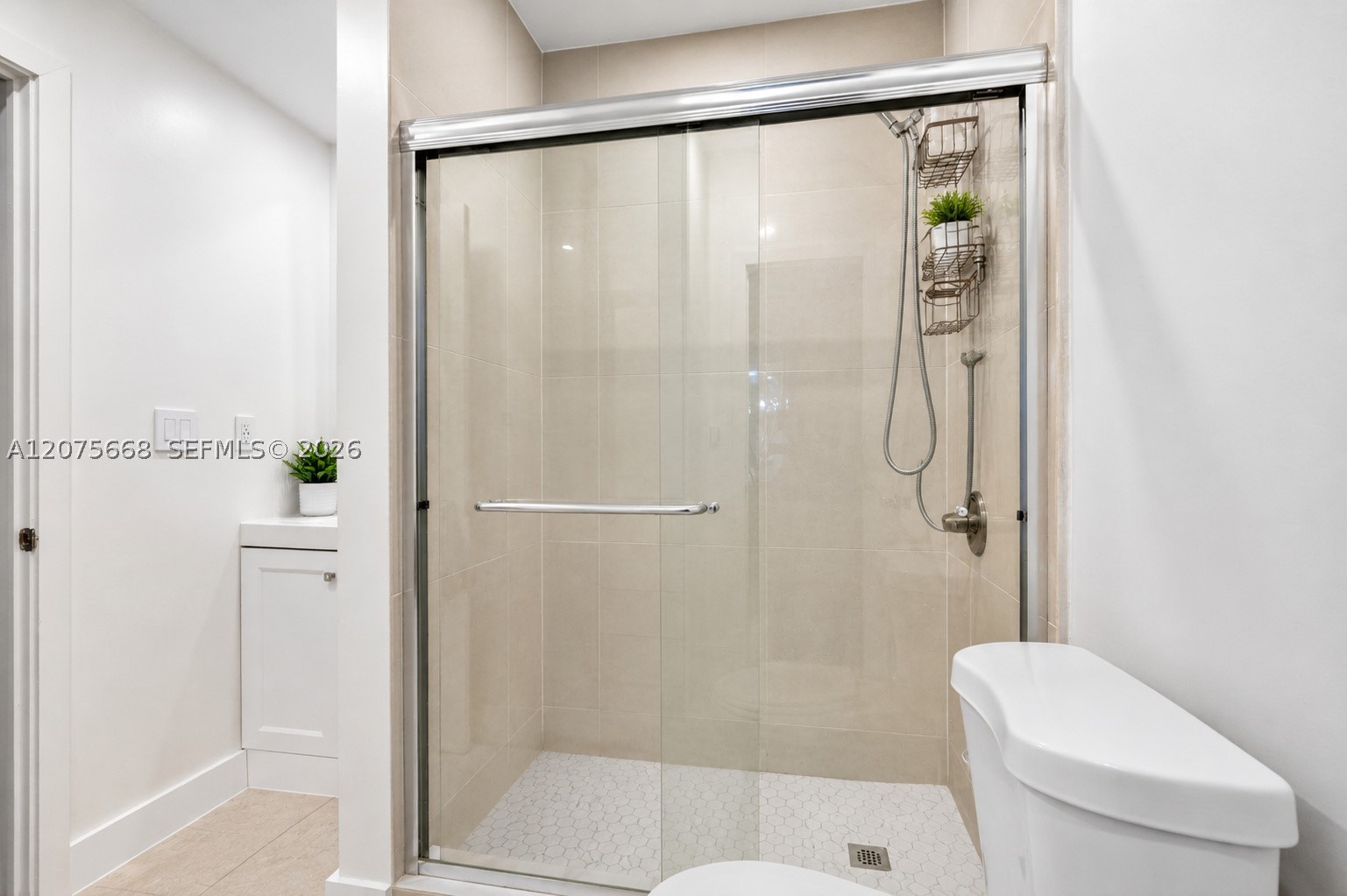 1446 Lenox Ave #5 Miami Beach, FL 33139