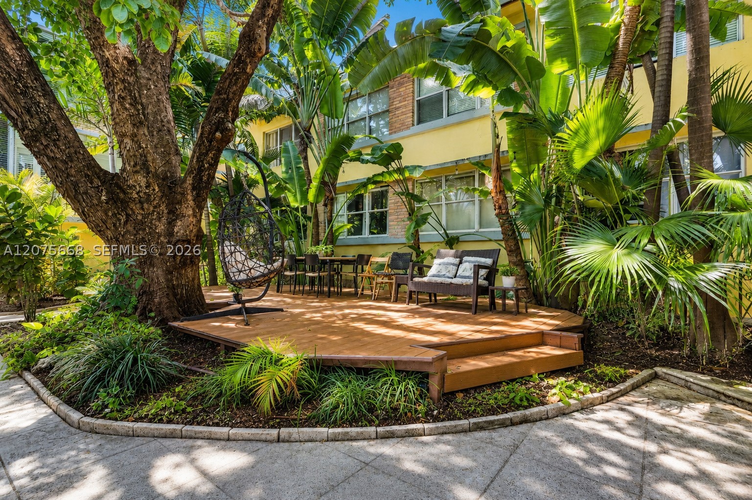 1446 Lenox Ave #5 Miami Beach, FL 33139