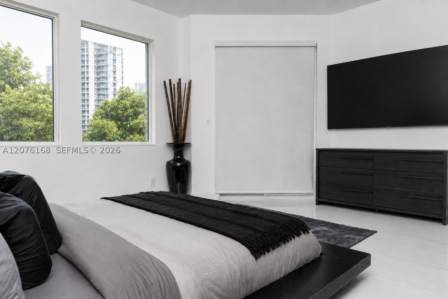 3700 Island Blvd #C402 Aventura, FL 33160