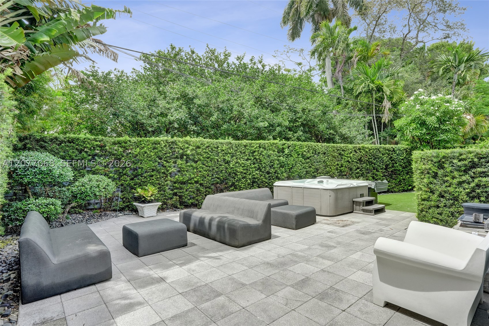 129 N Victoria Park Rd Fort Lauderdale, FL 33301
