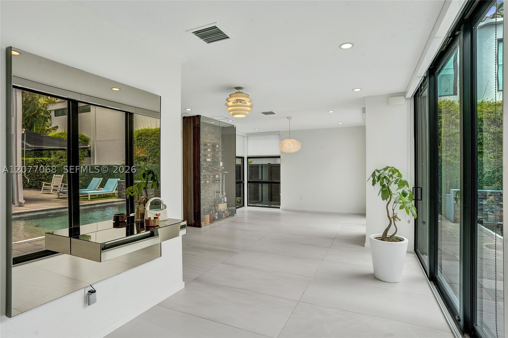 129 N Victoria Park Rd Fort Lauderdale, FL 33301