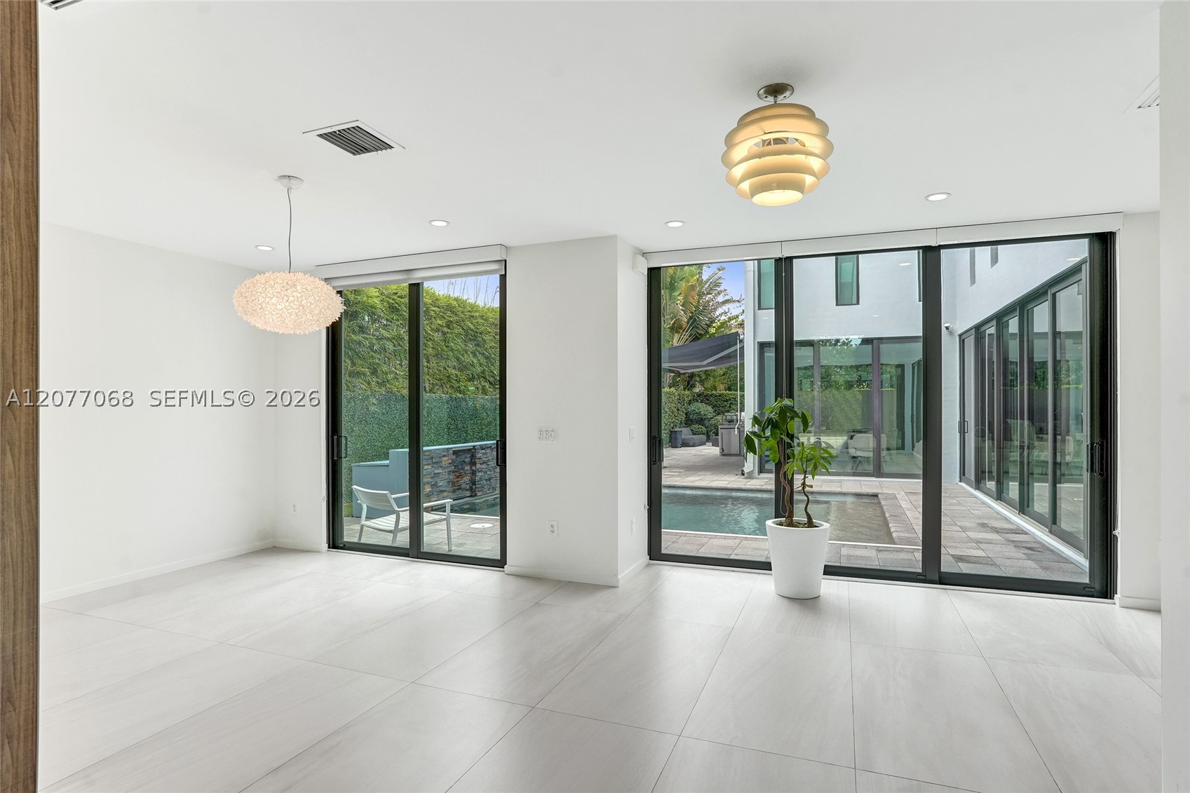 129 N Victoria Park Rd Fort Lauderdale, FL 33301