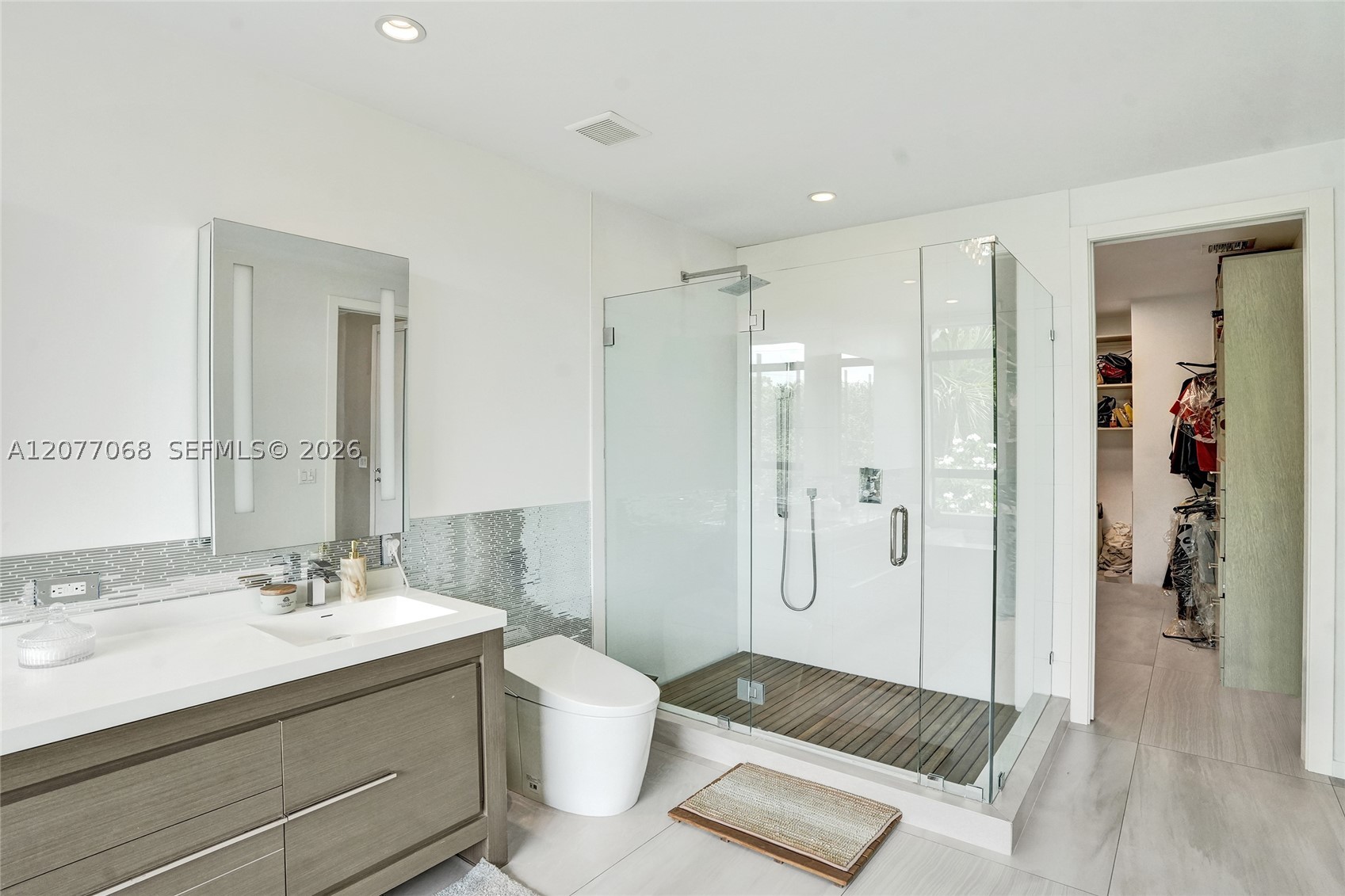 129 N Victoria Park Rd Fort Lauderdale, FL 33301