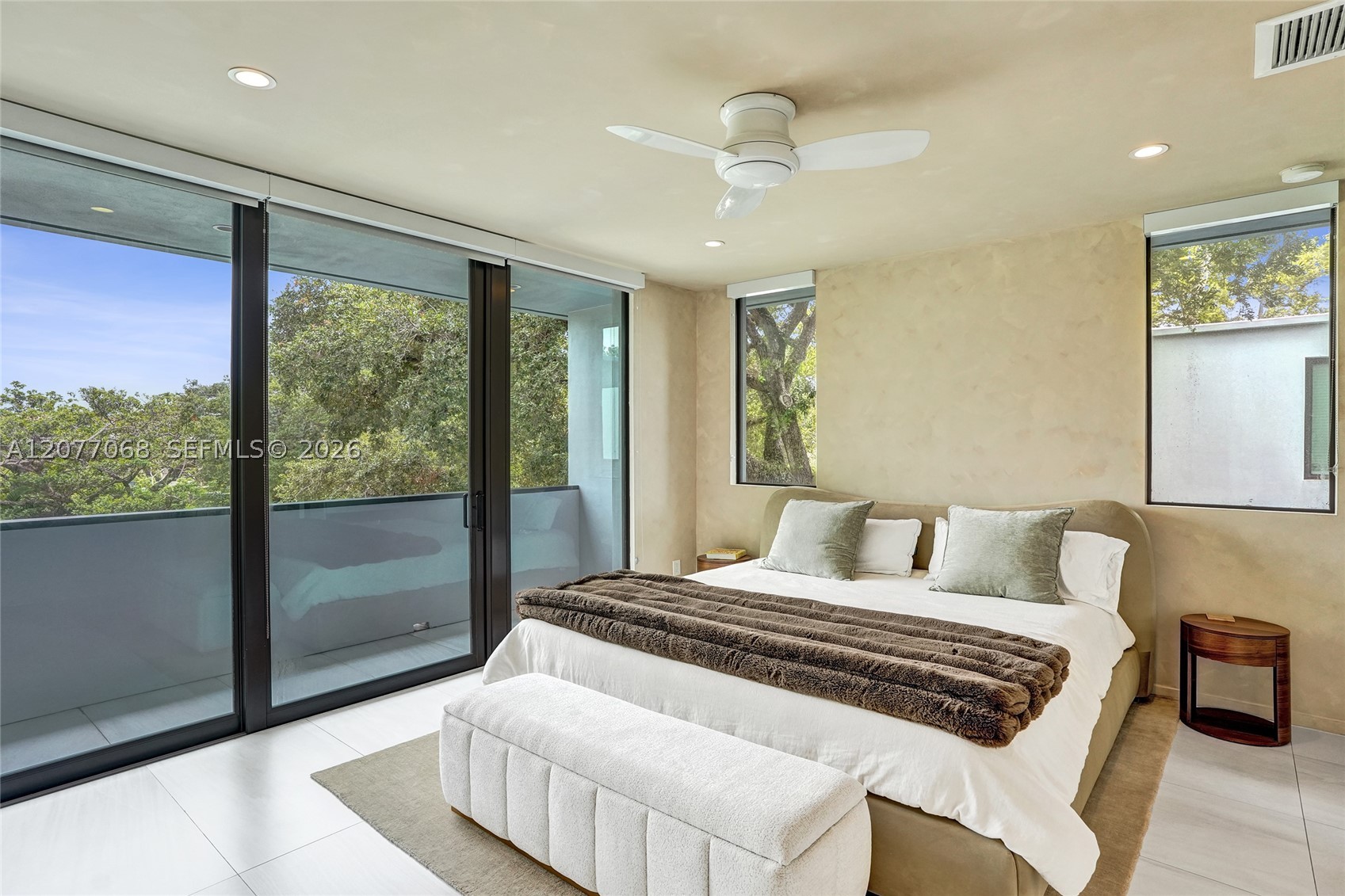 129 N Victoria Park Rd Fort Lauderdale, FL 33301