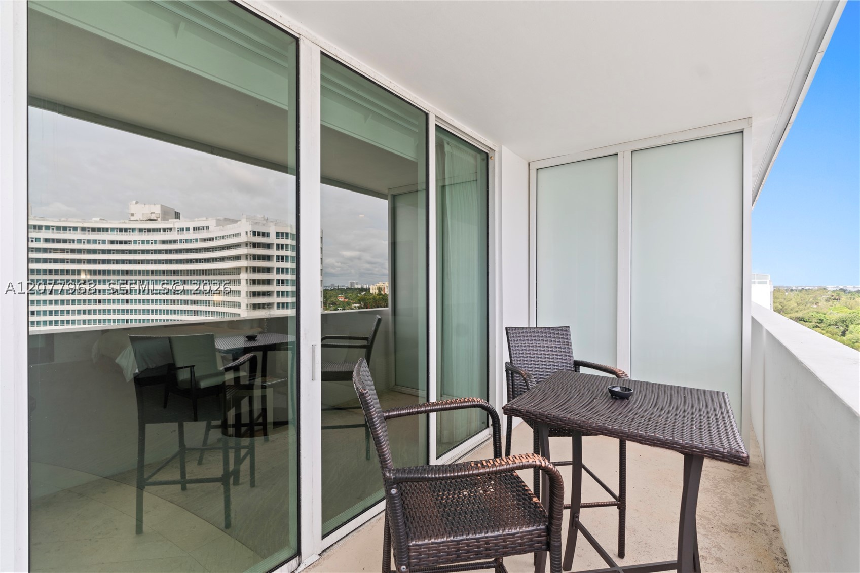 4391 Collins Ave #803 Miami Beach, FL 33140