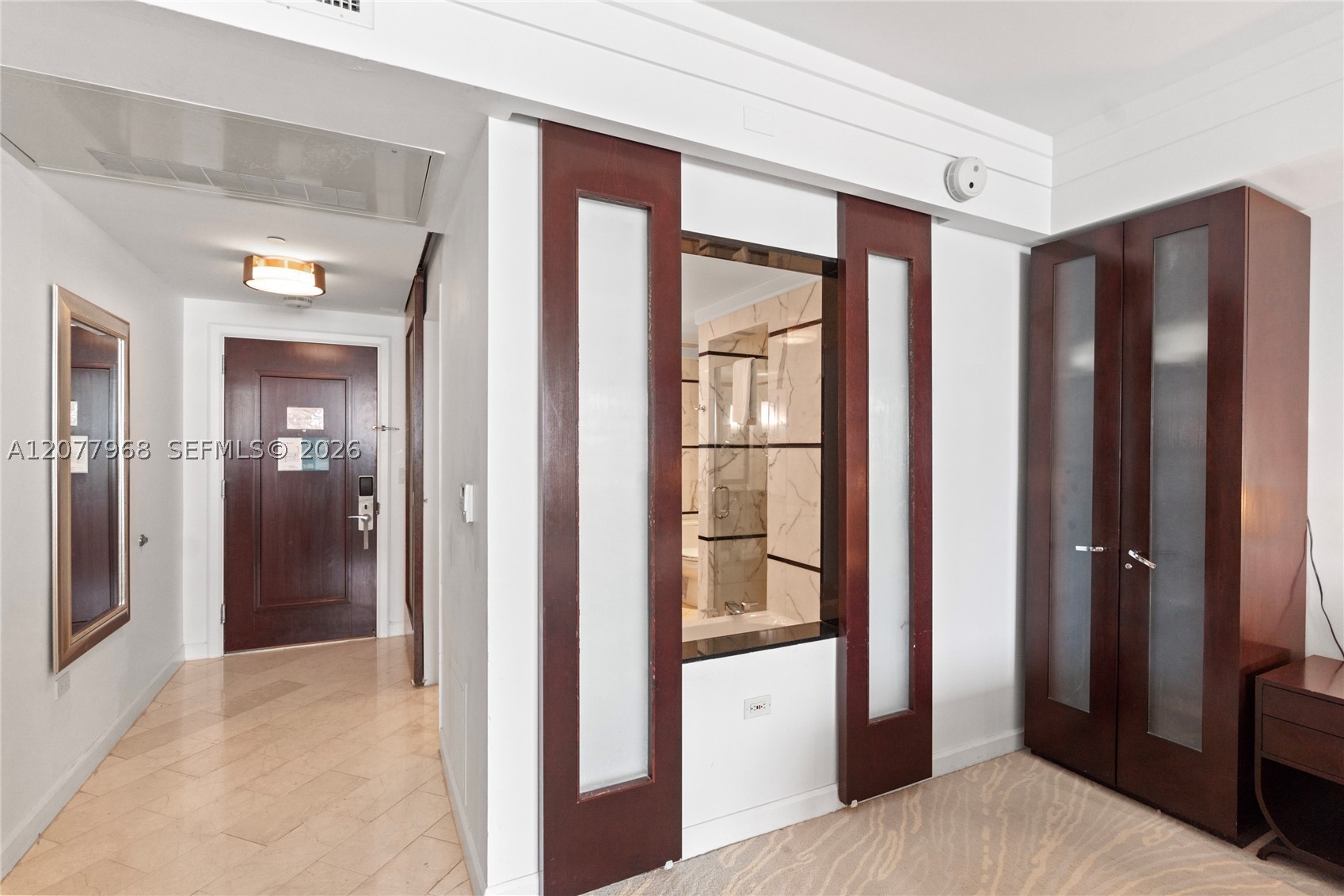4391 Collins Ave #803 Miami Beach, FL 33140