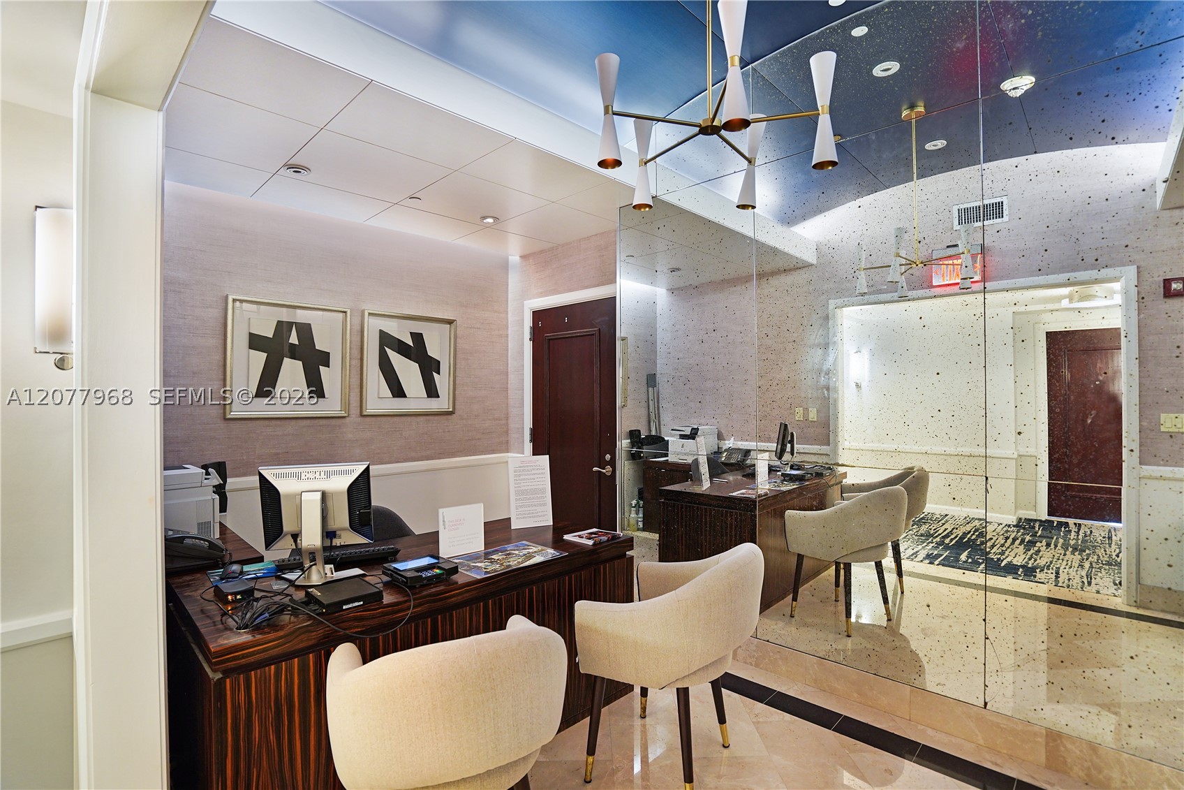 4391 Collins Ave #803 Miami Beach, FL 33140