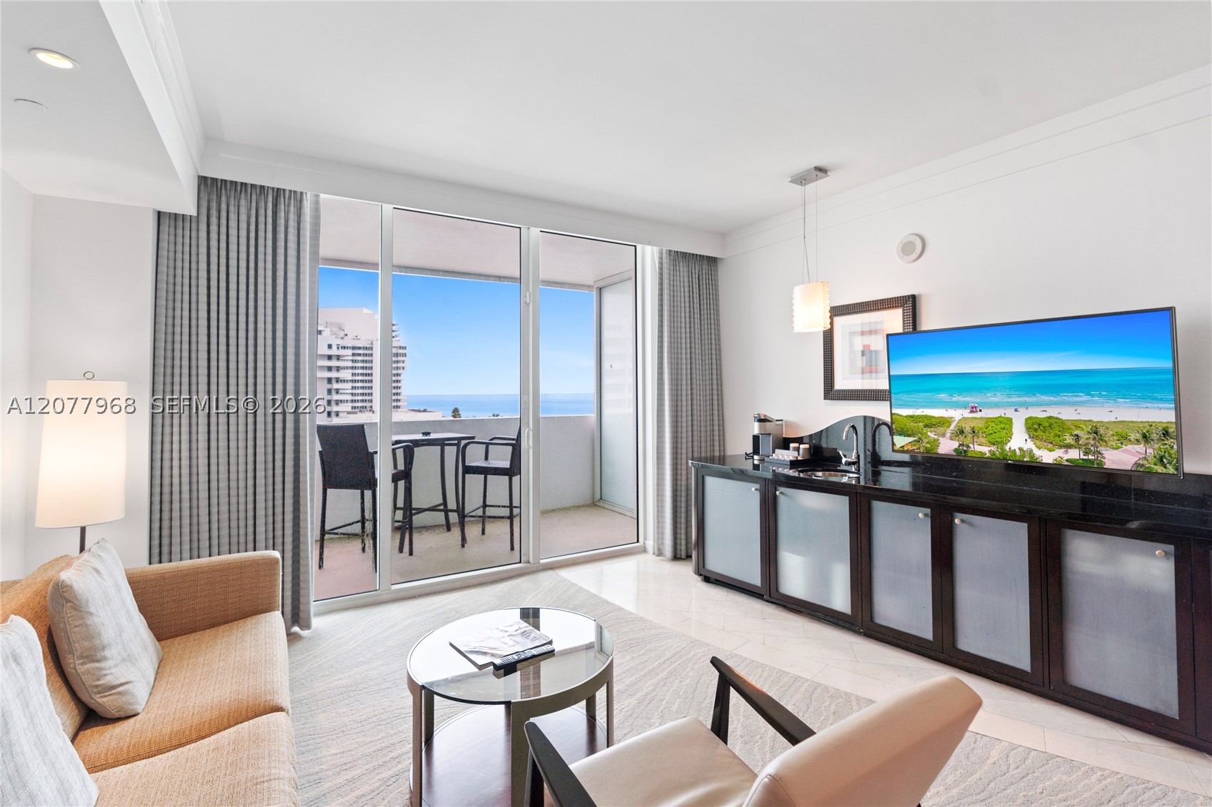 4391 Collins Ave #803 Miami Beach, FL 33140