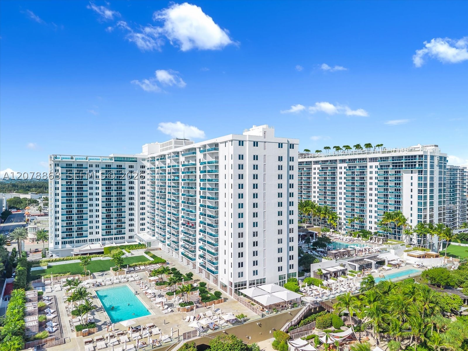 2301 Collins Ave #714 Miami Beach, FL 33139