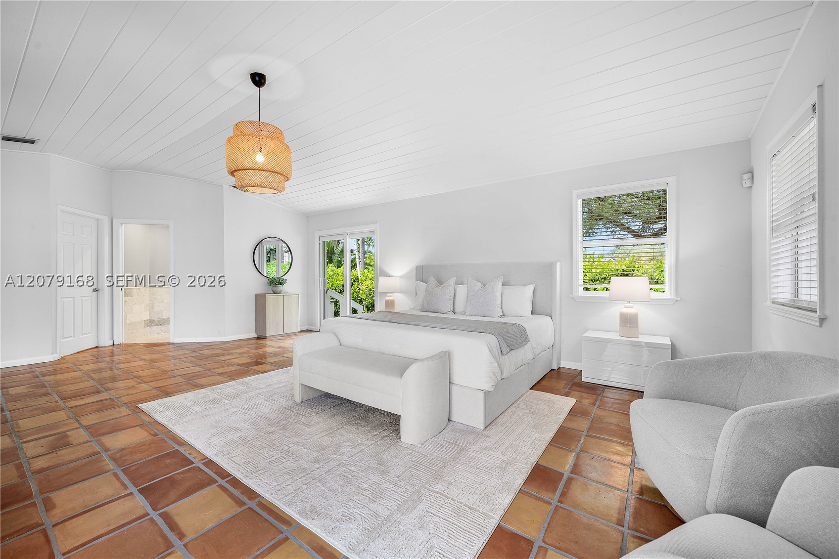 1015 SE 11th Ct Fort Lauderdale, FL 33316